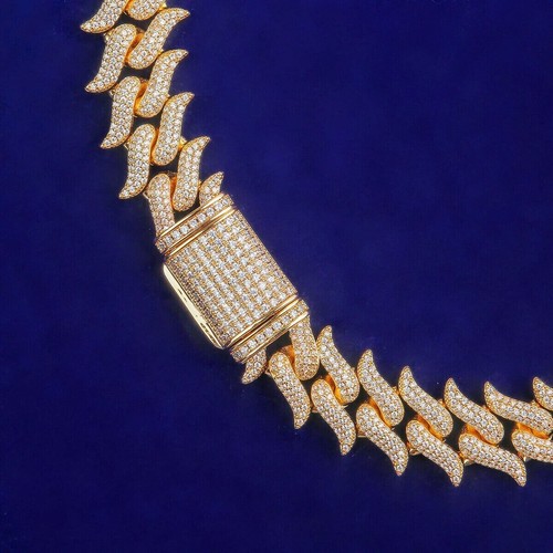 18Ct D/ VVS1 MOISSANITE 16mm 24" Miami Cuban Link Necklace 925 Silver FREE GIFT - Picture 2 of 10