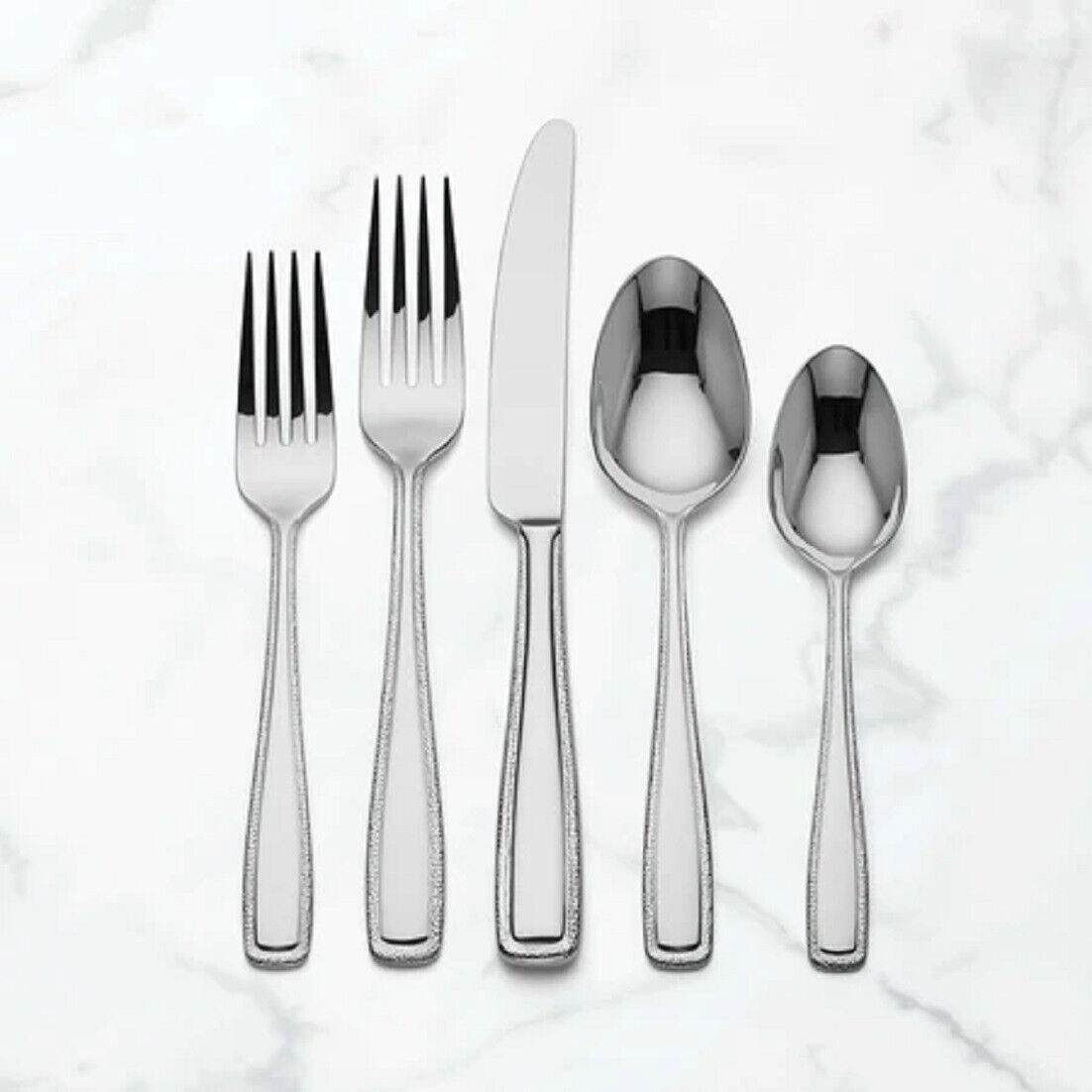 Lenox 78pc Service for 12 Stonecliff 18/10 Stainless Lenox 78pc Service for 12 Stonecliff 18/10 Stainless