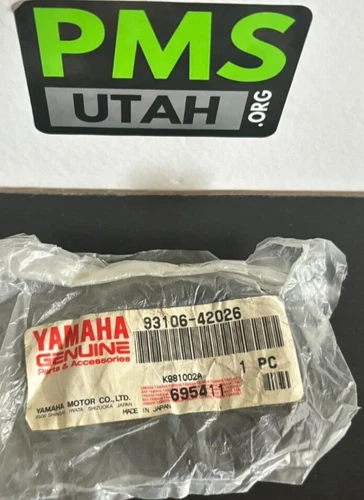 OEM NOS Yamaha Rear Wheel Oil Seal ATV Blaster Banshee 93106-42026-00