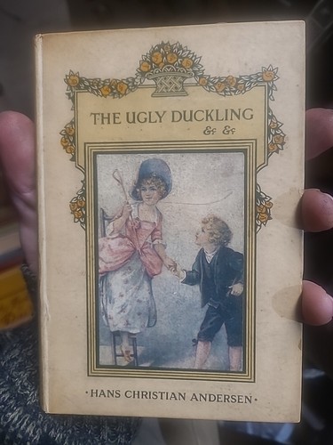 1912 The Ugly Duckling By Hans Andersen illustrated by EJ Andrews & Blomfield - 第 1/9 張圖片