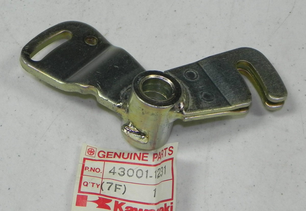 43001-1231 Kawasaki Brake Lever for KLF220A Bayou 1988-1990