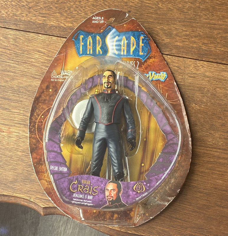 Farscape Series 2 Bialar Crais "Vengeance Is Mine" Figure 2001