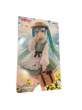 NEW Hatsune Miku Figure   Character Vocal Series 01   Fashion Style  Country  