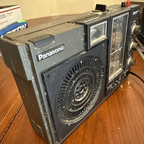 Vintage Panasonic RF-940 FM AM PSB High Low 4 Band Radio Japan Antenna Works - Picture 9 of 13