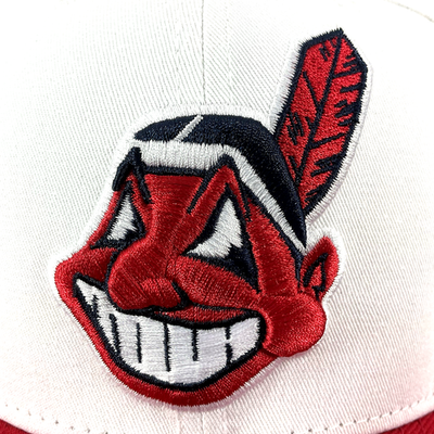 New Era Cleveland Indians Exclusive CHIEF WAHOO White 9FIFTY