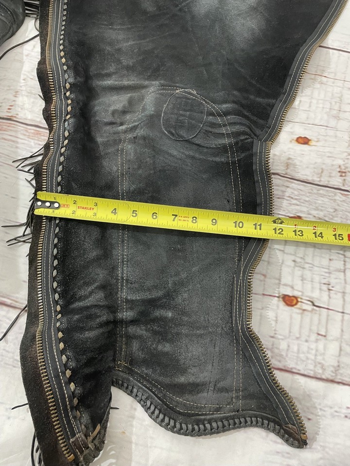 Chaps en cuir suédé angés : style et confort