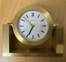 Tiffany & Co. Orologio da scrivania numeri romani ottone metallo quadrante circolare logo Swiss Made