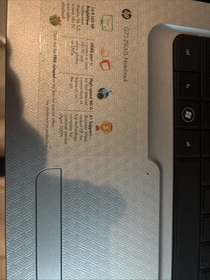 Portátil HP G72-250US 17.3" i3 350m 4GB Ram 120GB SSD Win 10 Foto 2 de 3