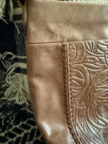 Borsa a tracolla The Sak da donna Sanibel in pelle rustica western cowgirl boho morbida - Foto 2 di 20