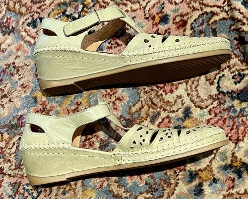 Spring Step Shoes Sandals Size 39 US 8 Irin T Strap Sage Green Cut Out Comfort - Picture 4 of 12