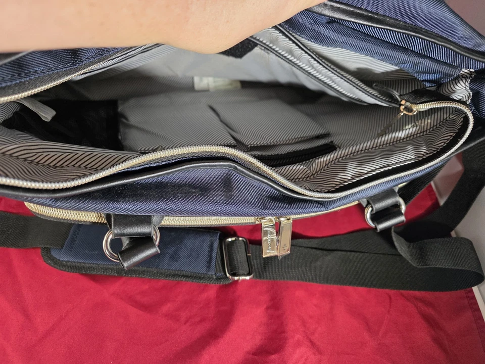 Kenneth Cole REACTION Chelsea Quilted Chevron 15" Laptop & Laptop, Navy  - Image 3 of 4