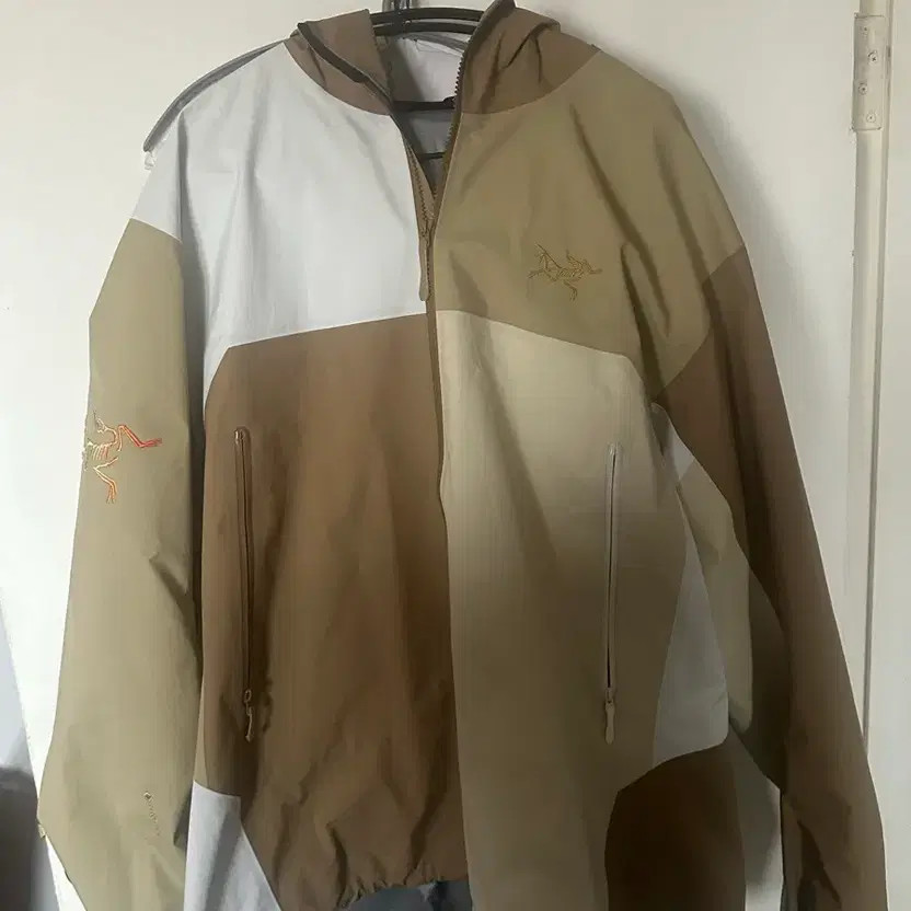 Arc'teryx Beta Bams NagoMi XL Hiking Jacket - Gently Used