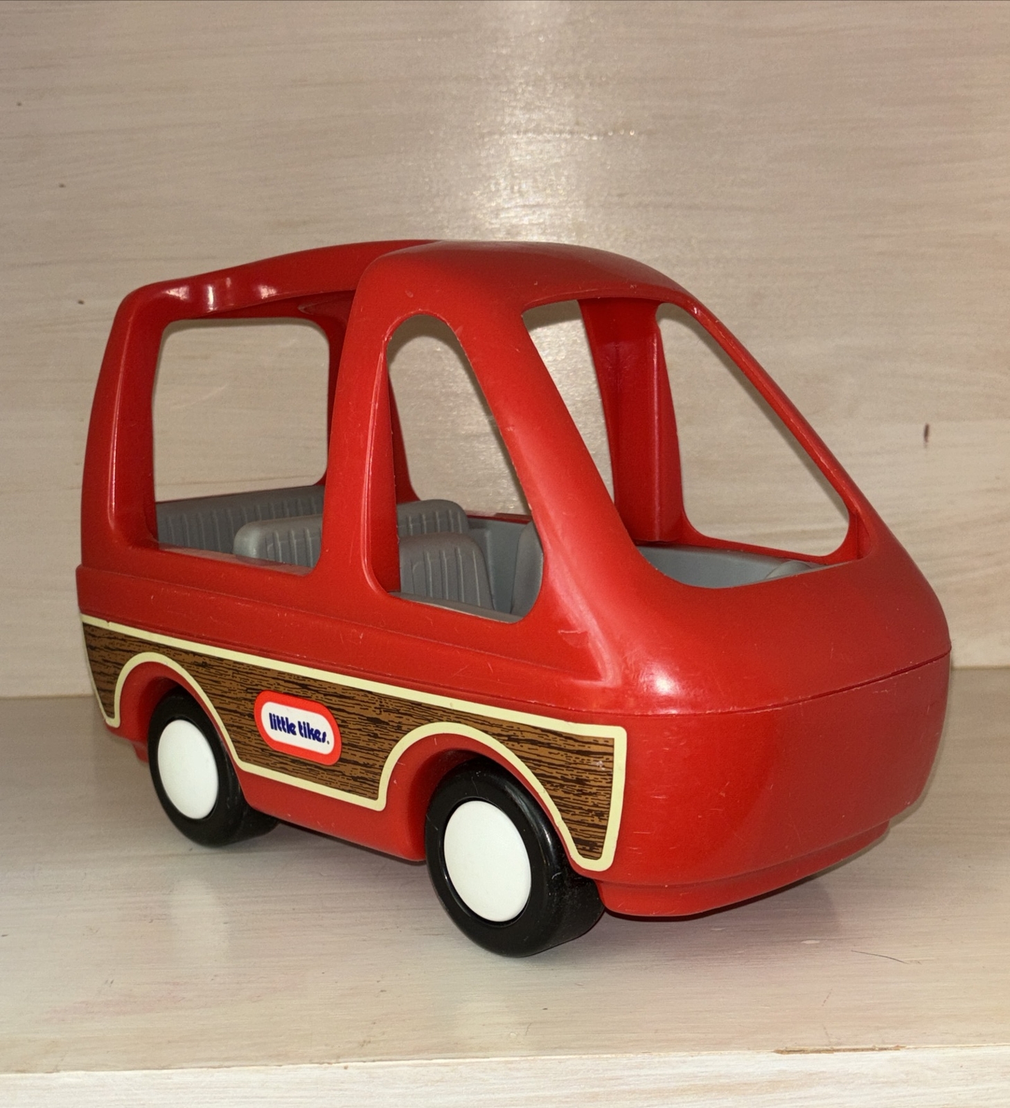 Vintage 1980's LITTLE TIKES Red Family Minivan Wood Panel Van Vehicle Car