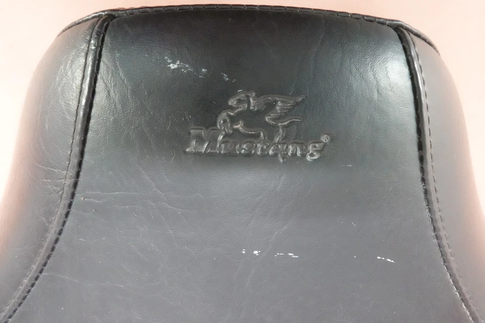 Asiento delantero del conductor Yamaha VStar 1300 V Star XVS1300 2007-2015 Mustang Foto 4 de 4