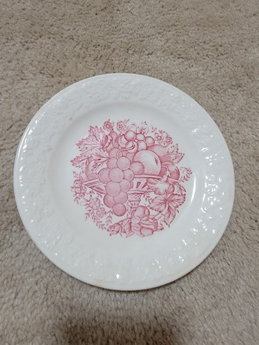 Vintage Harvest F45 N6, Red Center Decal, Embossed Floral, Round plate
