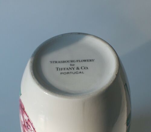 'Strasbourg Flowers' for Tiffany & Co Ceramic Vase Discontinued - Picture 3 of 3