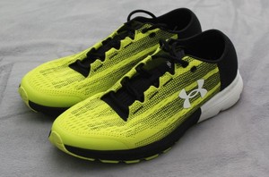 under armour trainers green