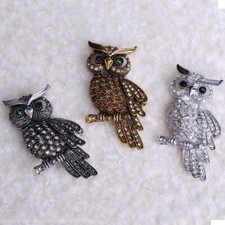 Vintage Owl Brooch Corsage Scarf Crystal Lapel Pin Broches Jewelry Women Sweater