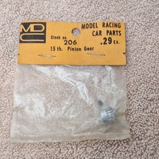 1960's Slot Car MDC 206 15T PINION GEAR  Set Screw 1:32 1:24 New