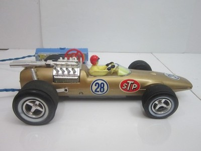 VTG 1960's Bandai Japan Tinplate Battery Operated Racing Car