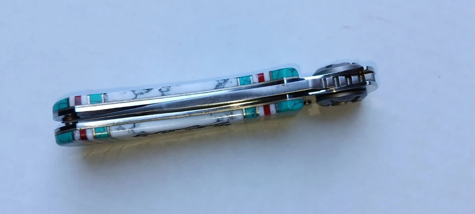 Cuchillo Plegable Paul Prankster Running Wolves Lone Wolf Edición Limitada por R. Y. Foto 4 de 4