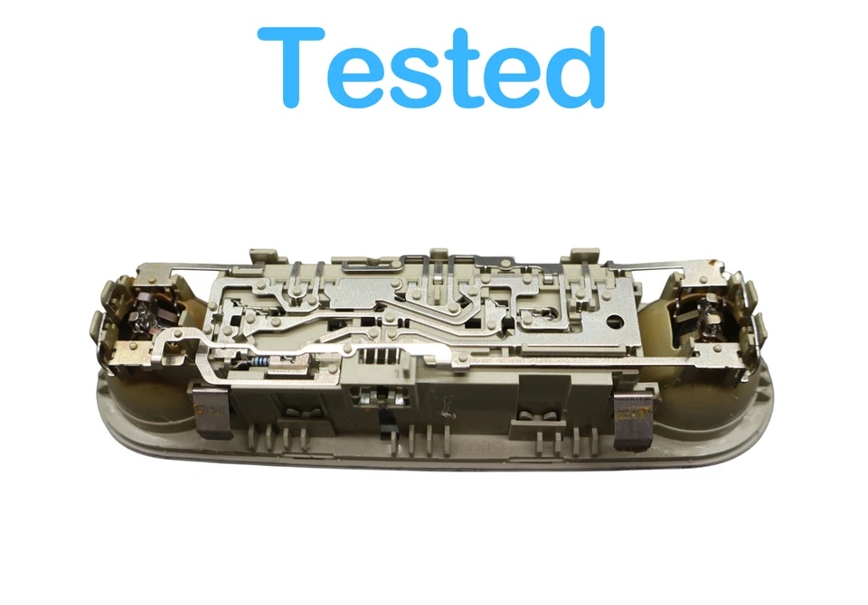 Luz domo de lectura superior interior trasero Audi A4 A4 Quattro 09-12 8T0947111 OEM Foto 3 de 4