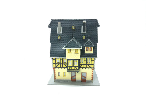 Faller H0 938 casa de entramado de madera casa de pueblo tienda - construida - luz - sin embalaje original #10537 | Zustand: Gebraucht