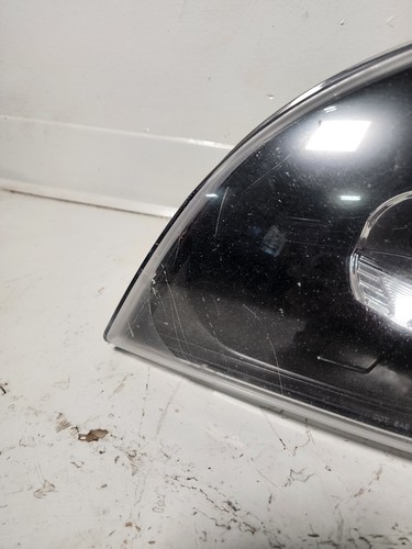 Headlamp LH Freightliner Cascadia LED 564.46029 A66-10064-000 corner fogged - Picture 5 of 9