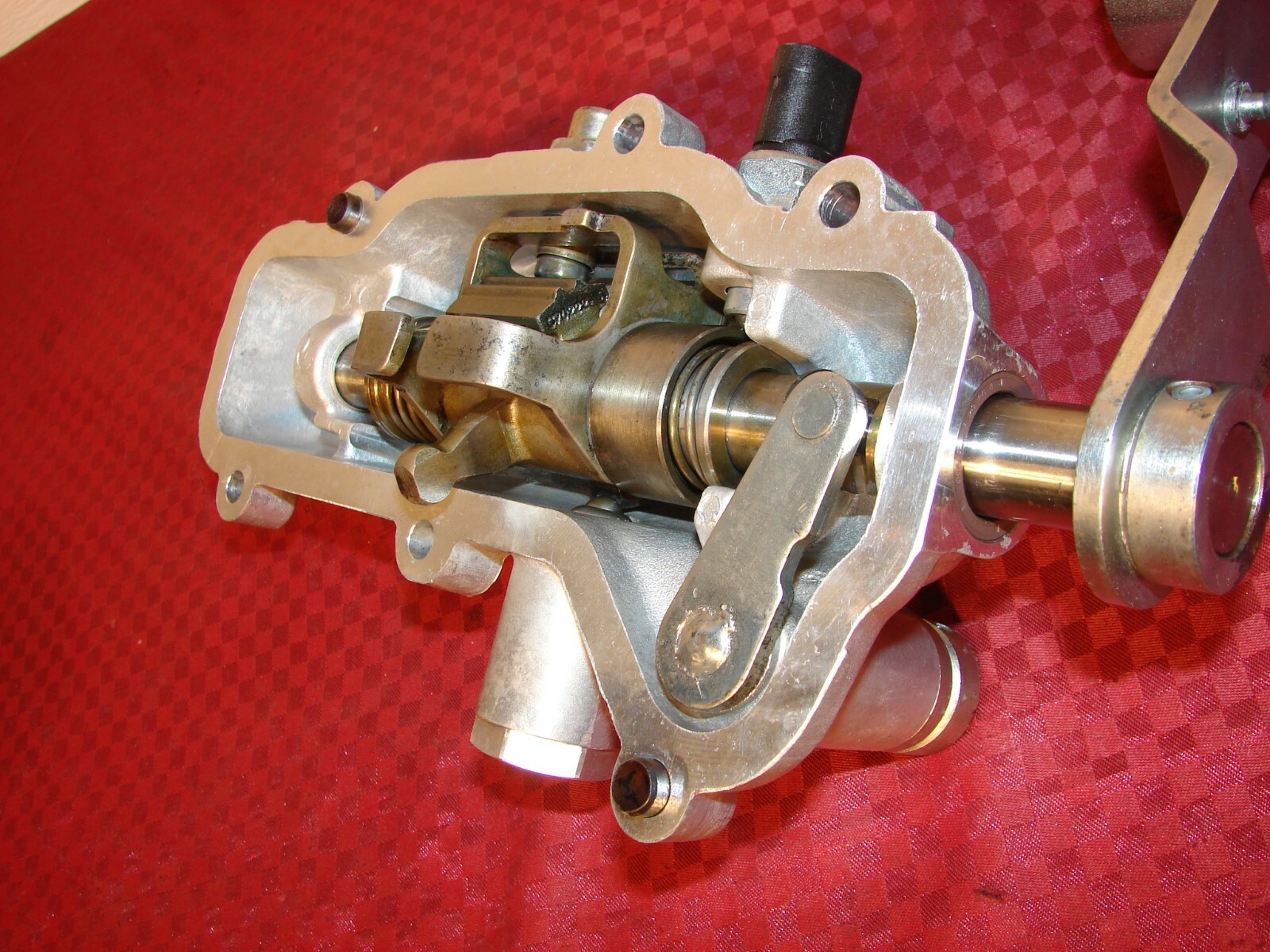 2005 2006 FORD GT 40 SUPER CAR RICARDO  TRANSAXLE NOS 6 SPEED SHIFT SELECTOR