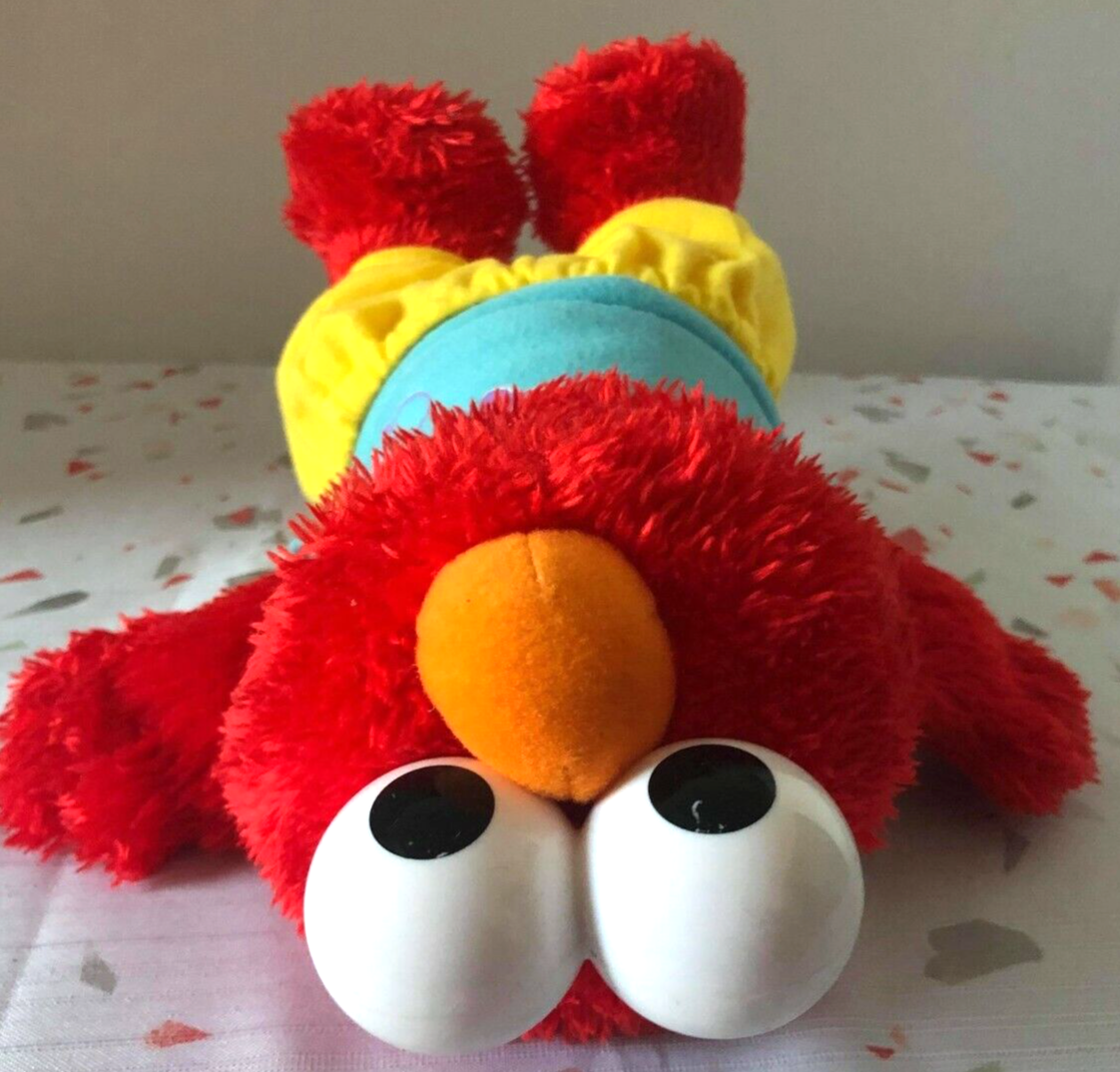 Hasbro Sesame Street Potty Time Elmo Talking Plush Toy A4144