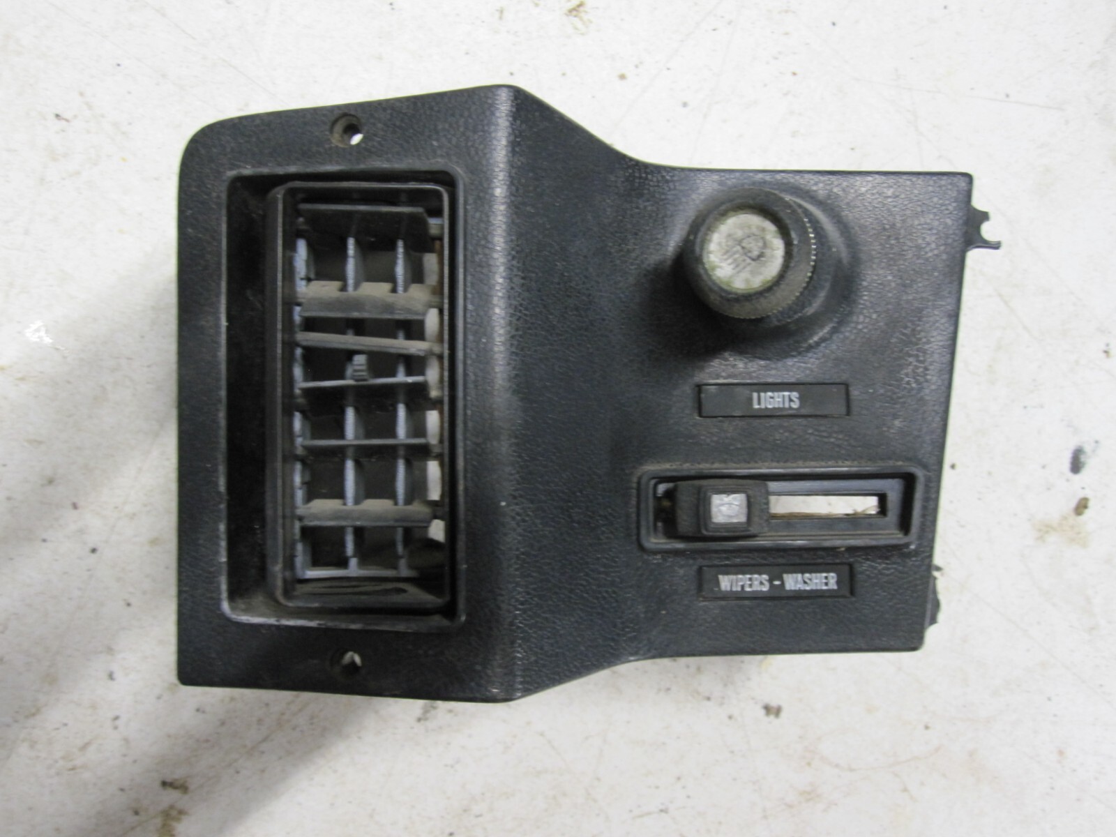 76 AMC PACER DASH PANEL HEADLIGHT WIPER SWITCH TRIM BEZEL OEM