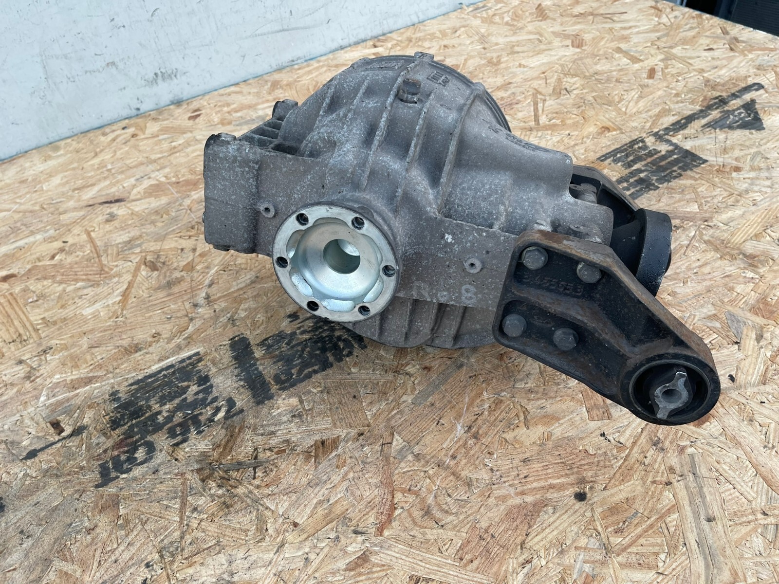 REAR DIFFERENTIAL CARRIER ASSEMBLY 58k 08-19 MASERATI GRANTURISMO M145