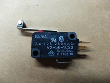 Omron 1657RA VX-56-1C23 Micro Switch with Roller Arm 250VAC 5A