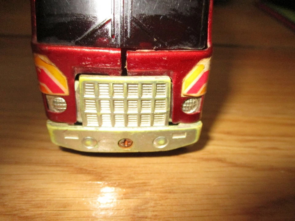 Vintage Buddy L Wrecker Tow Truck Diecast 1980's Japan 5" LONG - Image 2 of 4