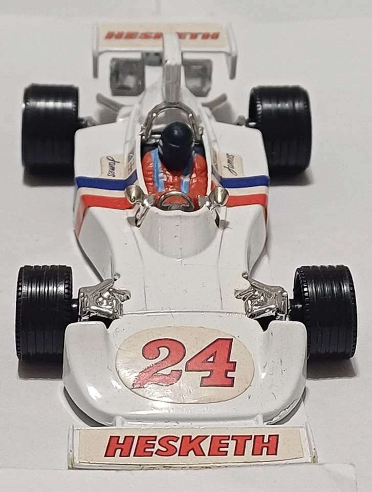 Corgi n. 160 Hesketh 308 Formula 1 Racing Car. Come nuova - Immagine 4 di 4