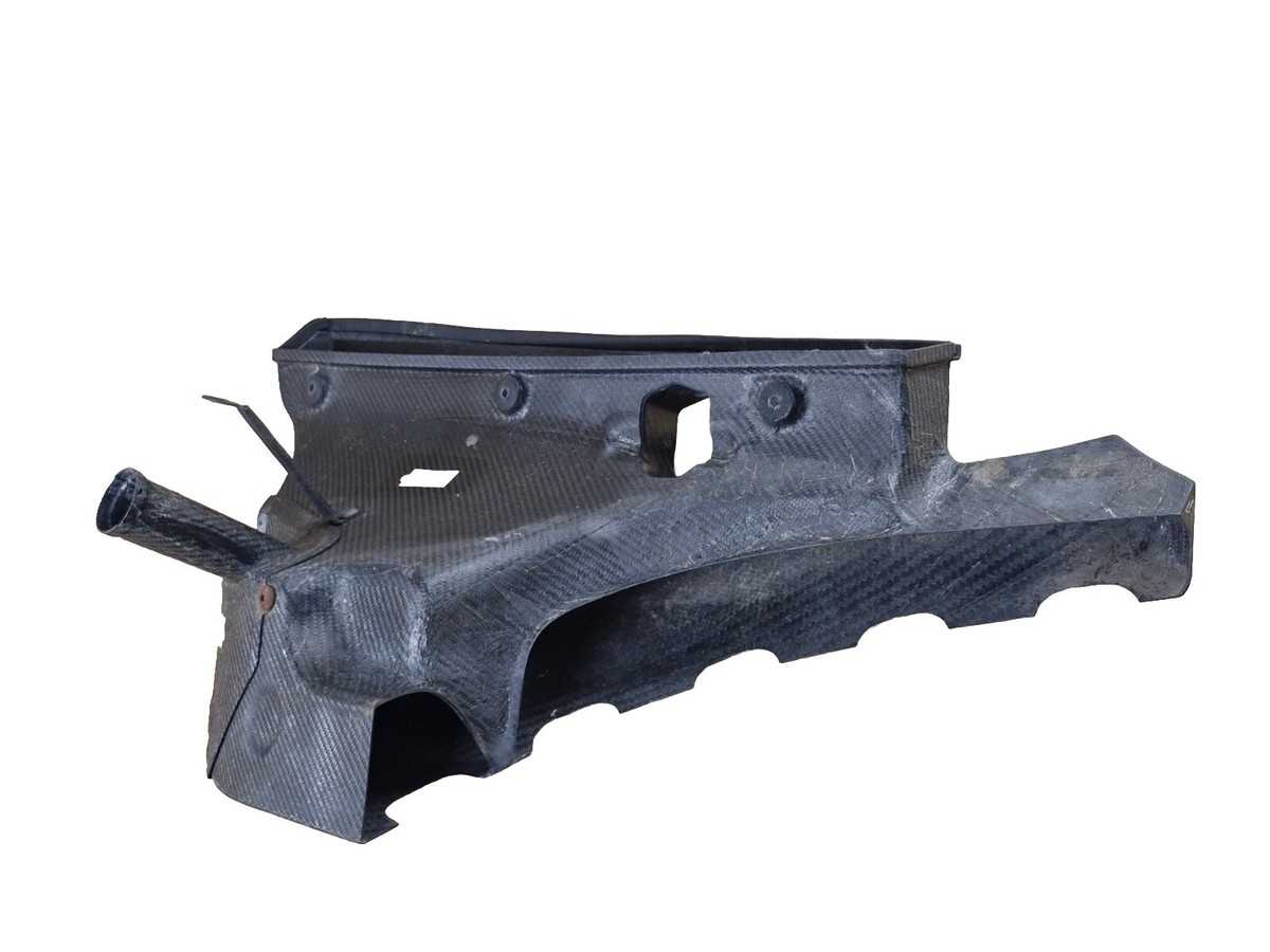 Bugatti Chiron 5b4129509a Rohluft Gehäuseunterteil | eBay 