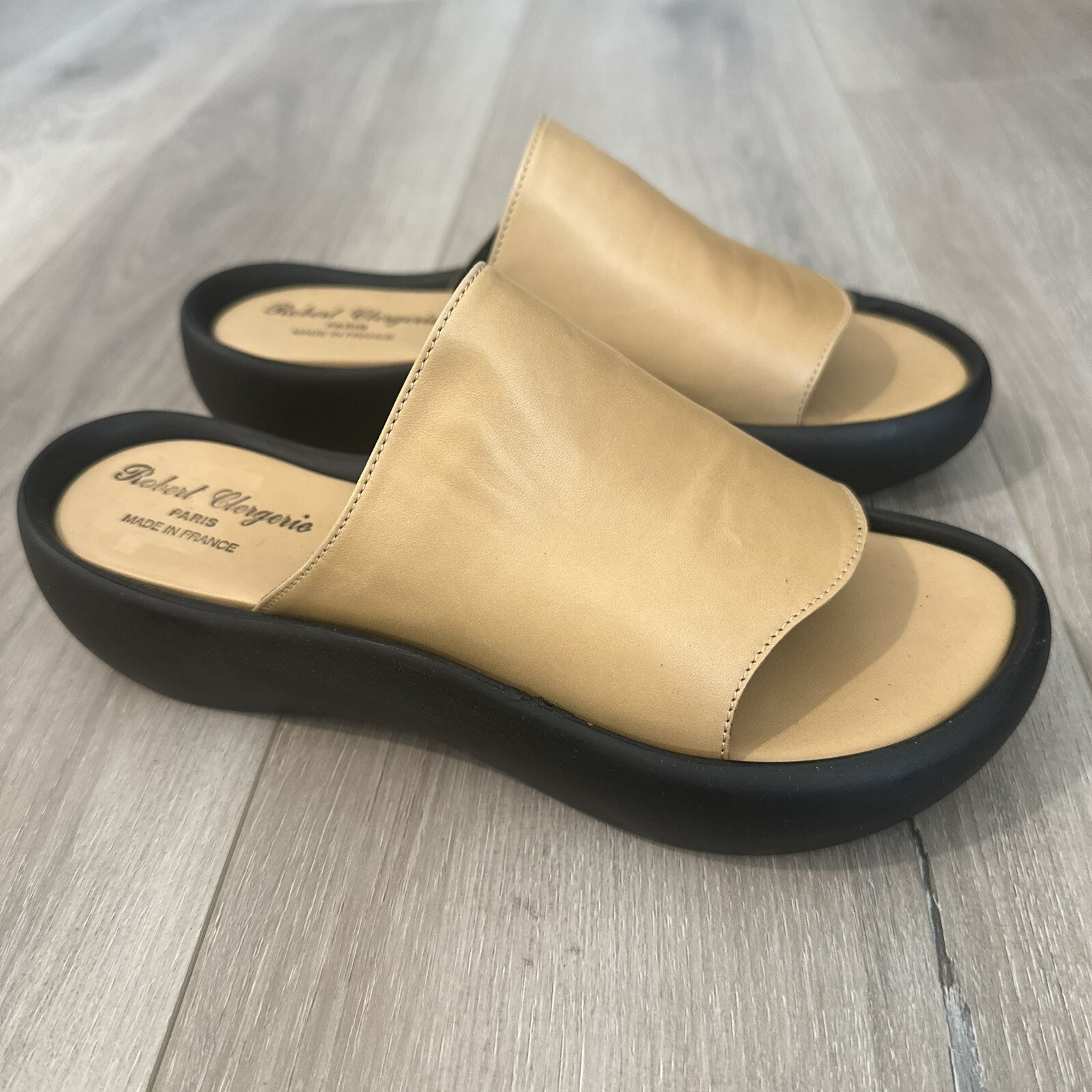 Robert Clergerie Paris Sandals Women's Sz 6 Tan Leather Platform Slides France