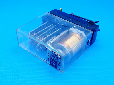 GDR Relog 2RH01 Relay 24V TLG 26047 with Base Inc VAT
