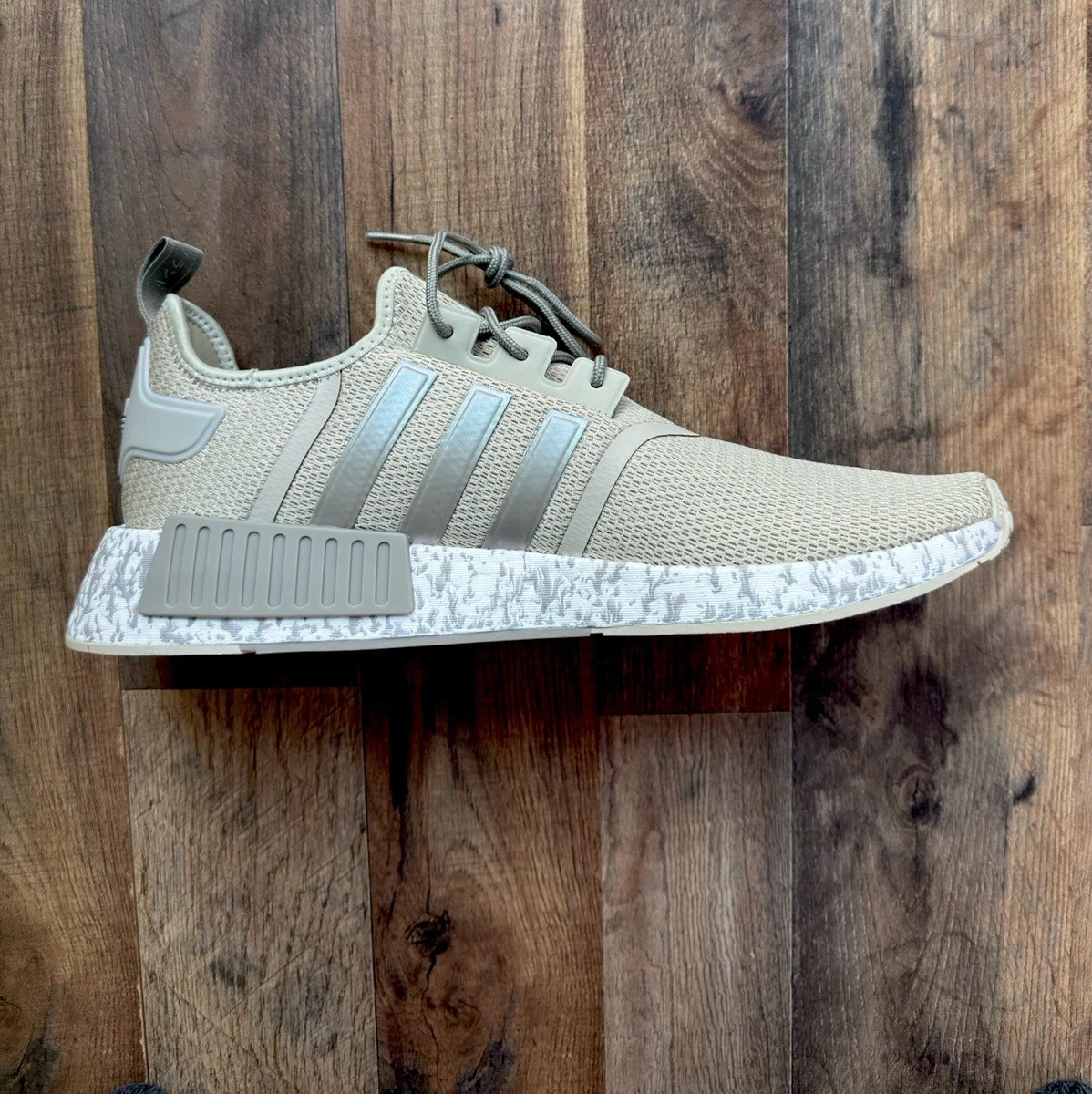 adidas gazelle silver green womens Pegashoes - Basket Adidas Originals Nmd R1 Noir/Gris