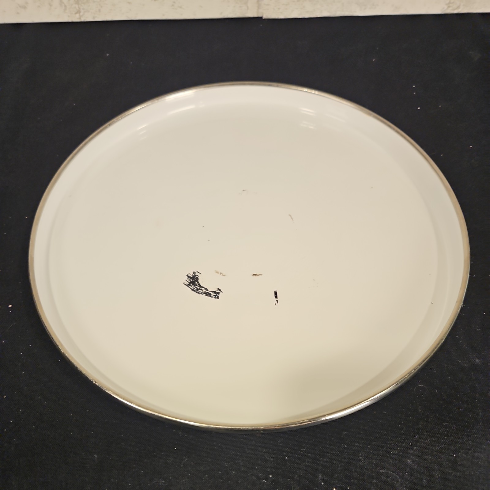 Vintage 1970’s Reston Lloyd Enamel Stove Top Cover  10” Round Flowers