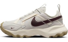 Nike Tc 7900 Women's Trainers, Light Bone Burgundy Crush Pale Ivory, 9