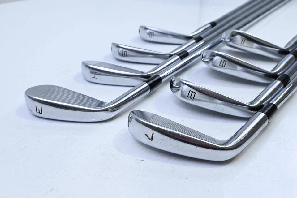 Taylormade P760 Irons / 3-PW / Stiff Flex Dynamic Gold 120 S300 Shafts - Image 4 of 4