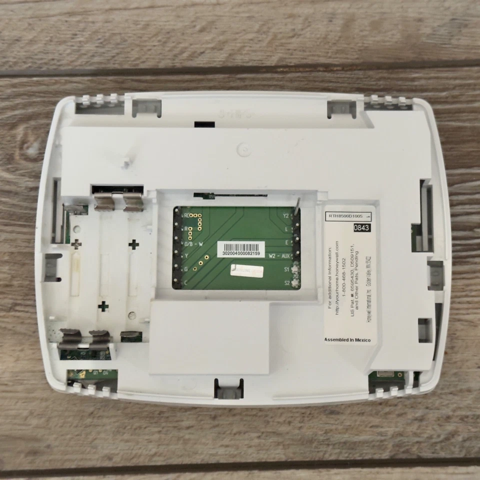 Honeywell RTH8500D1005 VisionPRO 8000 Pantalla Táctil Termostato Pin Dañado Leer Foto 4 de 4