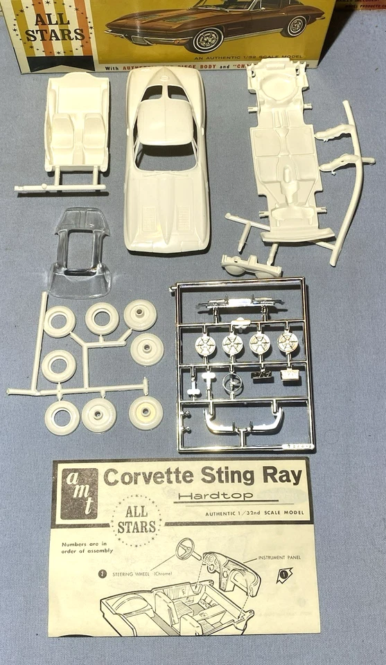 AMT CORVETTE STING-RAY HT “ALL-STAR” Kit#7963-50 1/32 AMT ORIGINAL NOS MODEL KIT - Image 2 of 4