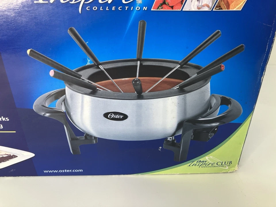Olla de fondue Oster de 3 cuartos de galón eléctrica de acero inoxidable antiadherente con 8 horquillas en caja Foto 3 de 4
