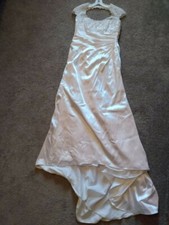  David's Bridal Wedding Dress White Size 6P New