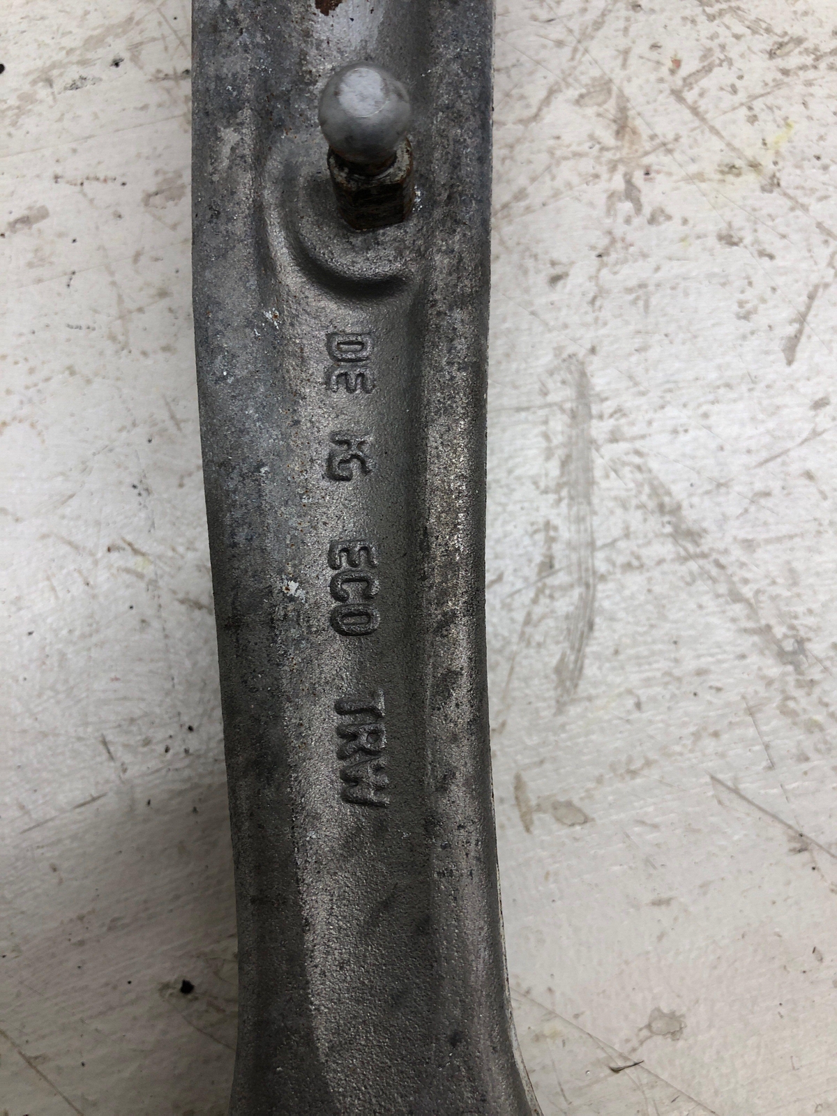 2009-2011 BENTLEY CONTINENTAL FRONT RIGHT PASSENGER LOWER FORWARD CONTROL ARM