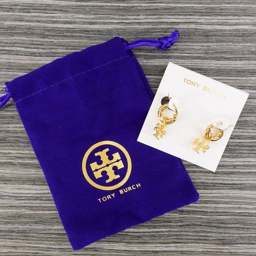 Tory Burch Kira Logo Drop Huggie Hoop Earrings Gold OS - Imagen 11 de 12