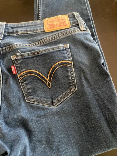 Woman’s levis 535 jeans 31x32