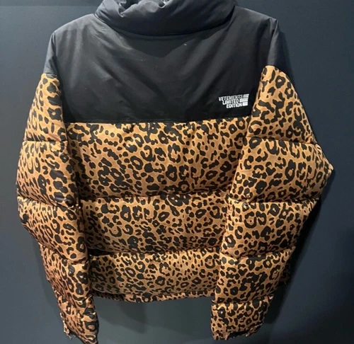 Size L Vetements Logo Limited Edition Leopard Puffer Jacket Coat Unisex image 6